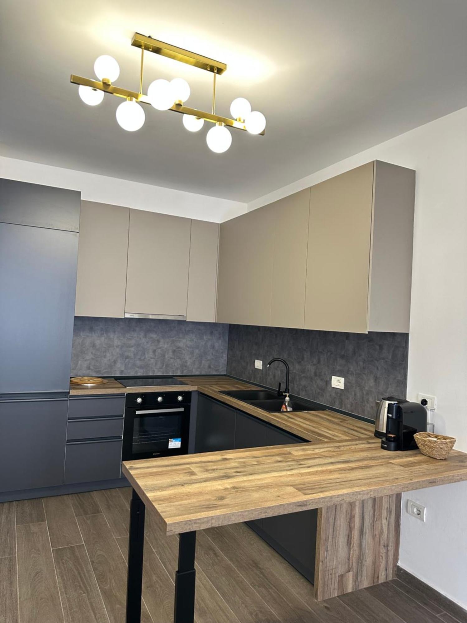 Free Parking Skanderbeg Square - Spacious Central Apartment Tiranë Eksteriør bilde