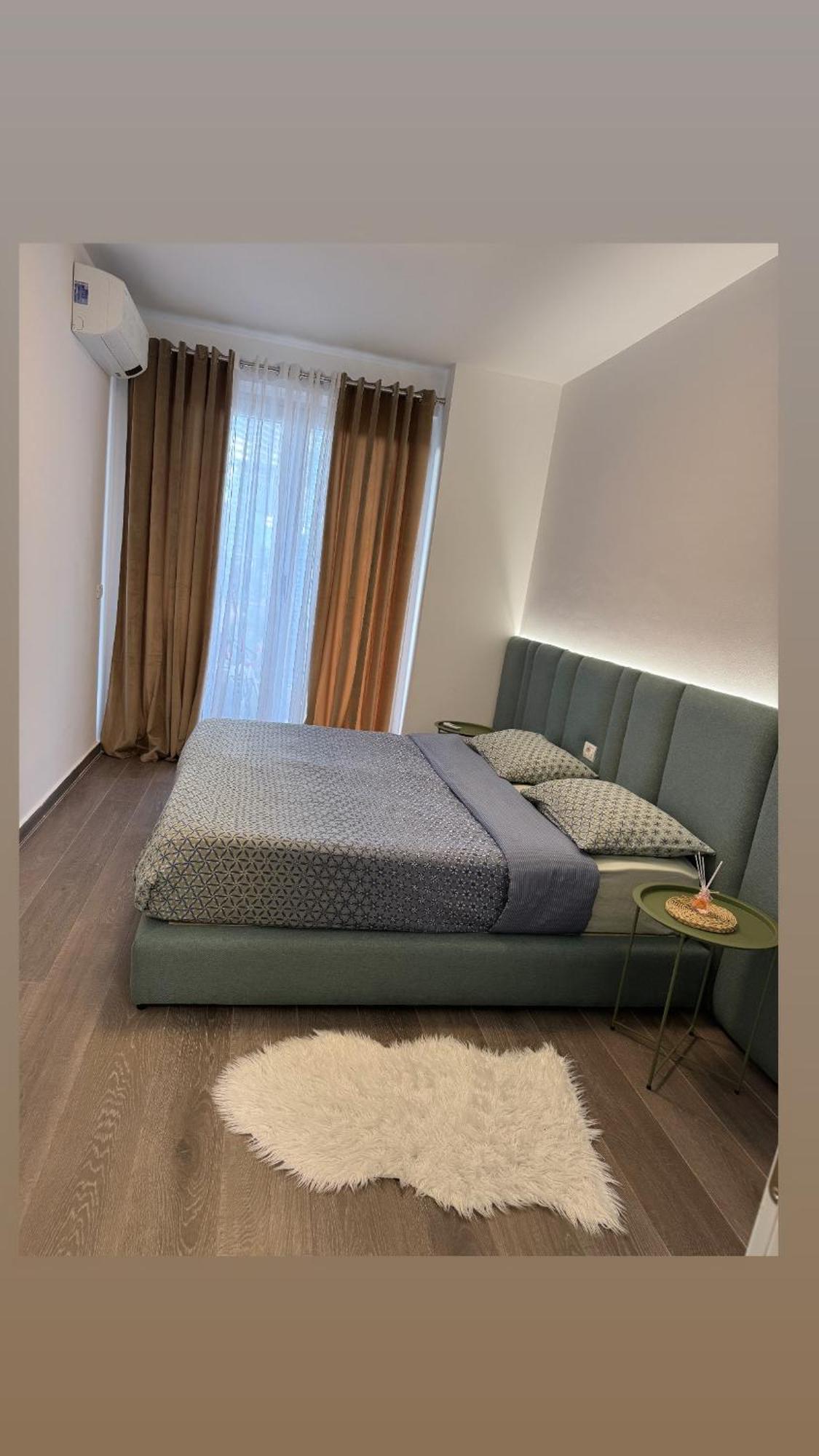 Free Parking Skanderbeg Square - Spacious Central Apartment Tiranë Eksteriør bilde